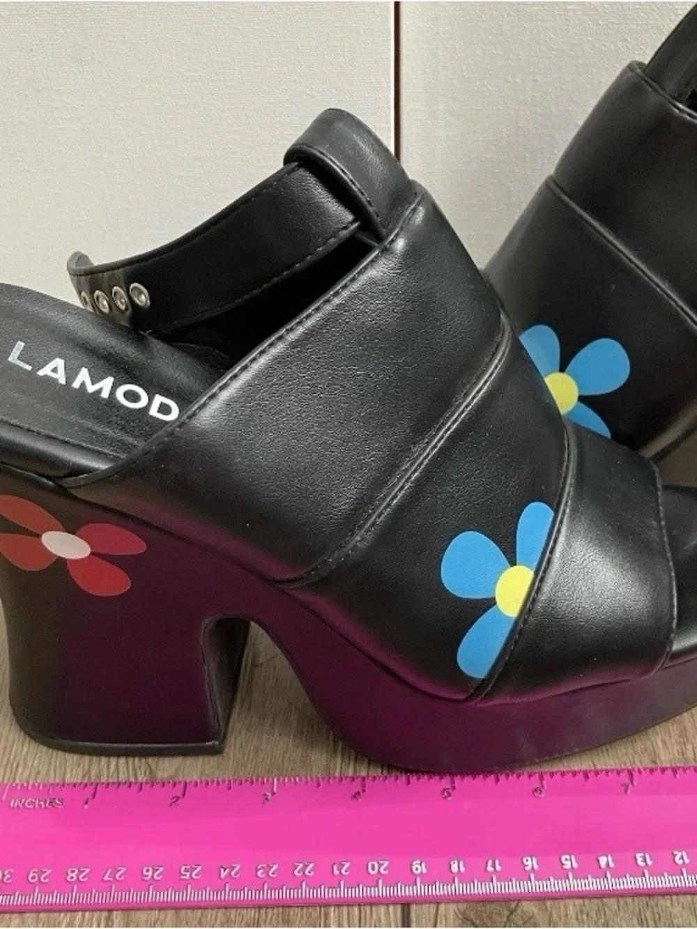Lamoda black platform